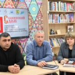 Глава округа и местные предприниматели наметили планы по подготовке к Новому году и развитию территории