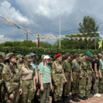 В лагере «Лесная поляна» состоялось торжественное открытие областных профильных смен «Кадетское братство» и «Азбука туризма»