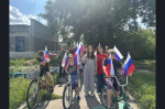 Как школы округа отметили День Государственного флага