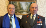 В преддверии Дня отца в Карасуке чествовали родителя защитника Родины